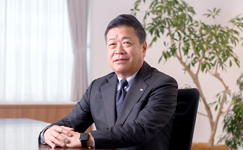 Photo of Takeshi Isobe, Representative Director, Corporate Vice President, CFO